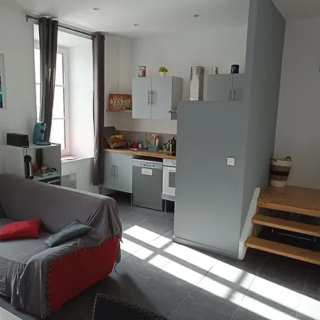 Prázdninový dům Jolie Maison Au Centre Du Village Gruissan