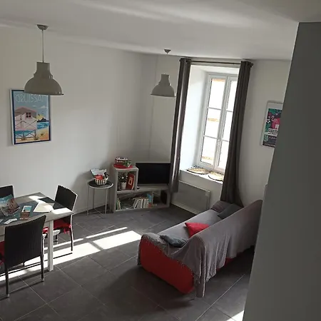 Jolie Maison Au Centre Du Village Prázdninový dům