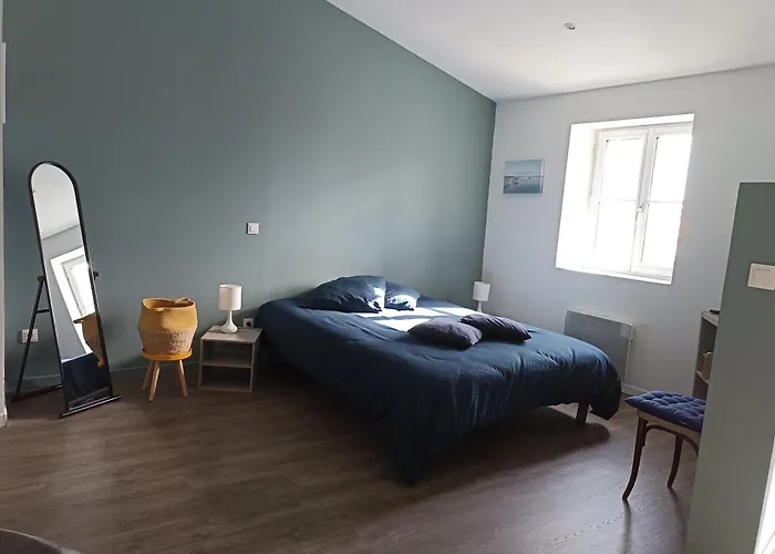 Jolie Maison Au Centre Du Village Gruissan